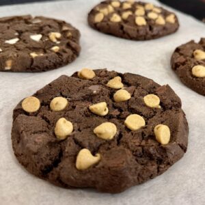 Chocolate Peanut Butter Chip Cookie